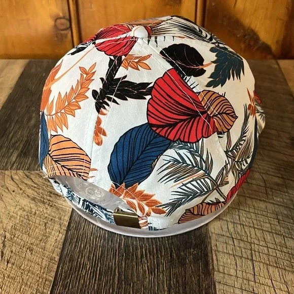 CUSTOM DESIGN MARLIN FISHING HAT. - Picture 2 of 6